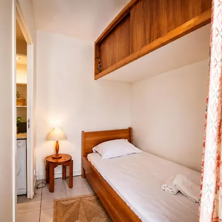 With Terrace Swimming Pool And Parking Guérande