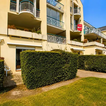 Apartamento With Terrace Swimming Pool And Parking *