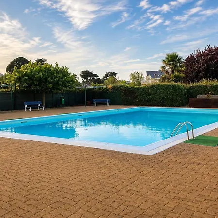 With Terrace Swimming Pool And Parking